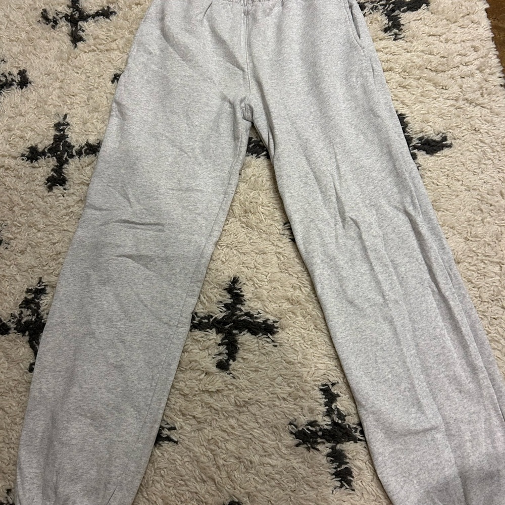 Brandy Melville Heather Gray Sweatpants
